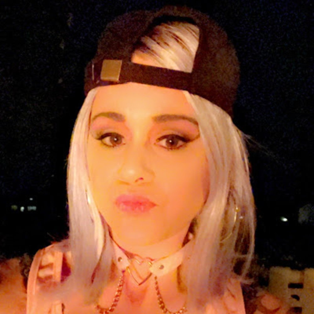 Meet your Posher, Erica